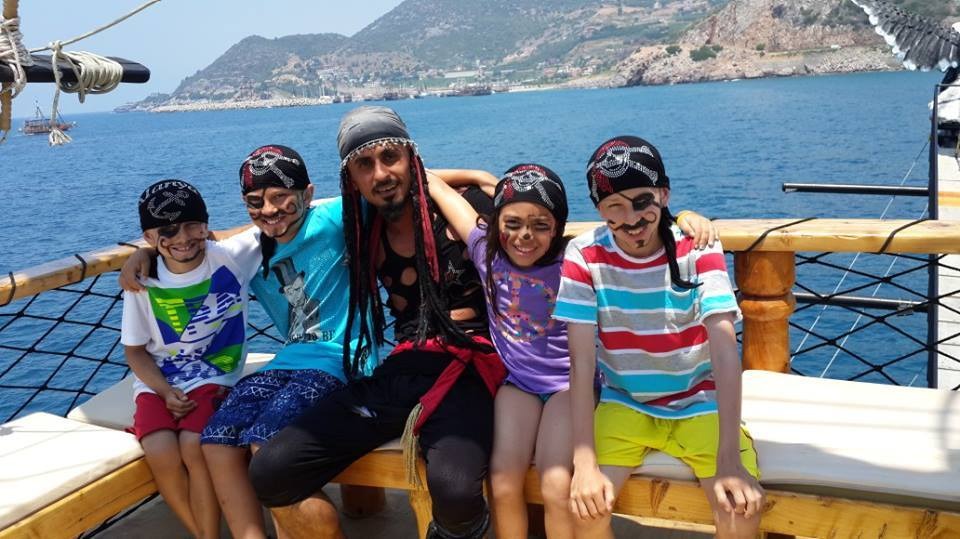 Alanya Pirates Boat