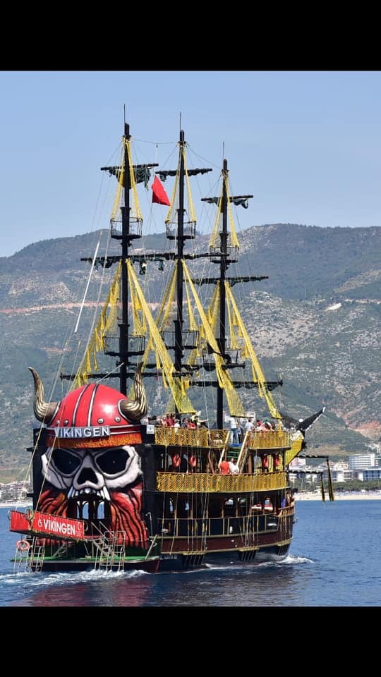 Alanya Pirates Boat