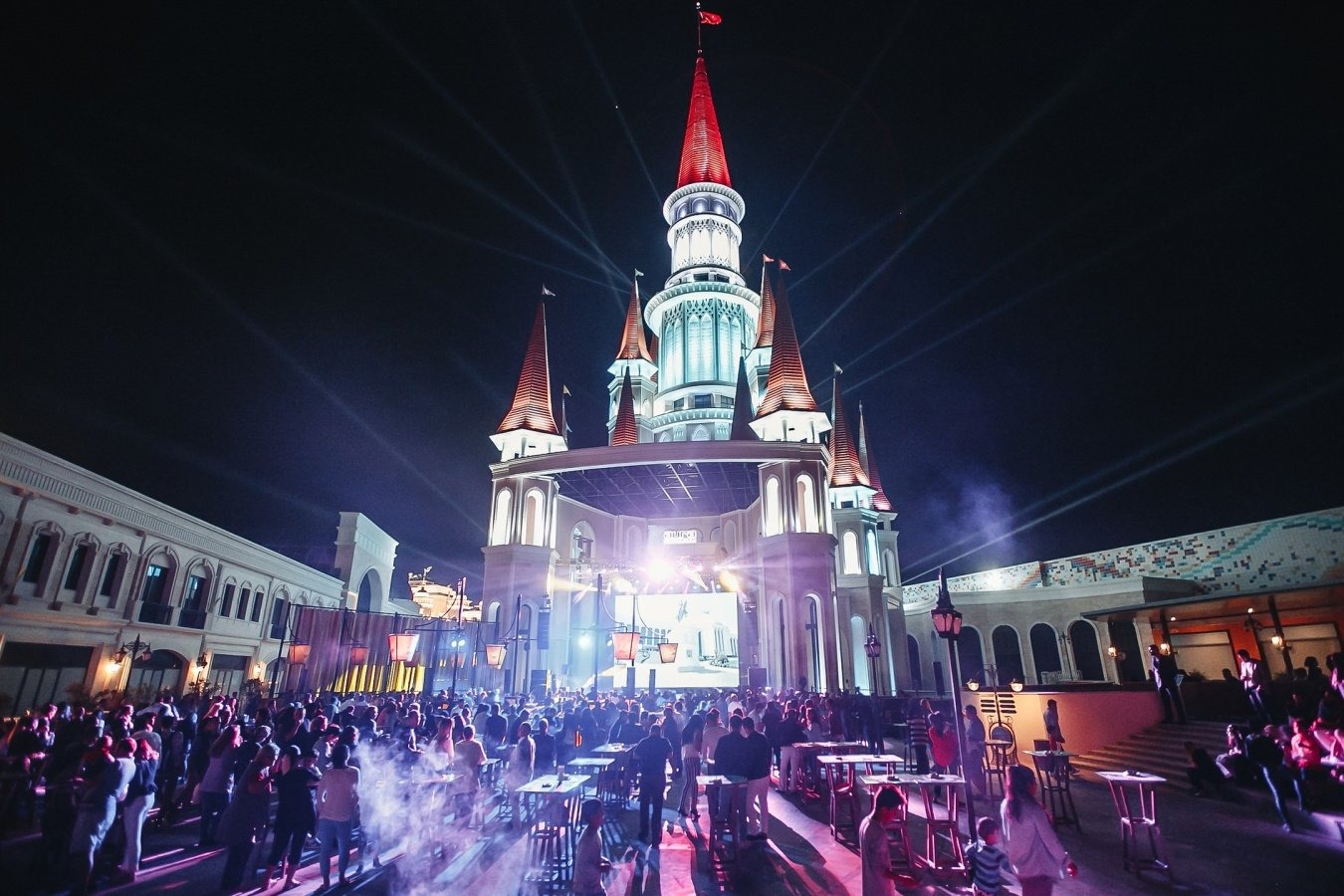 Land of Legends Night Show