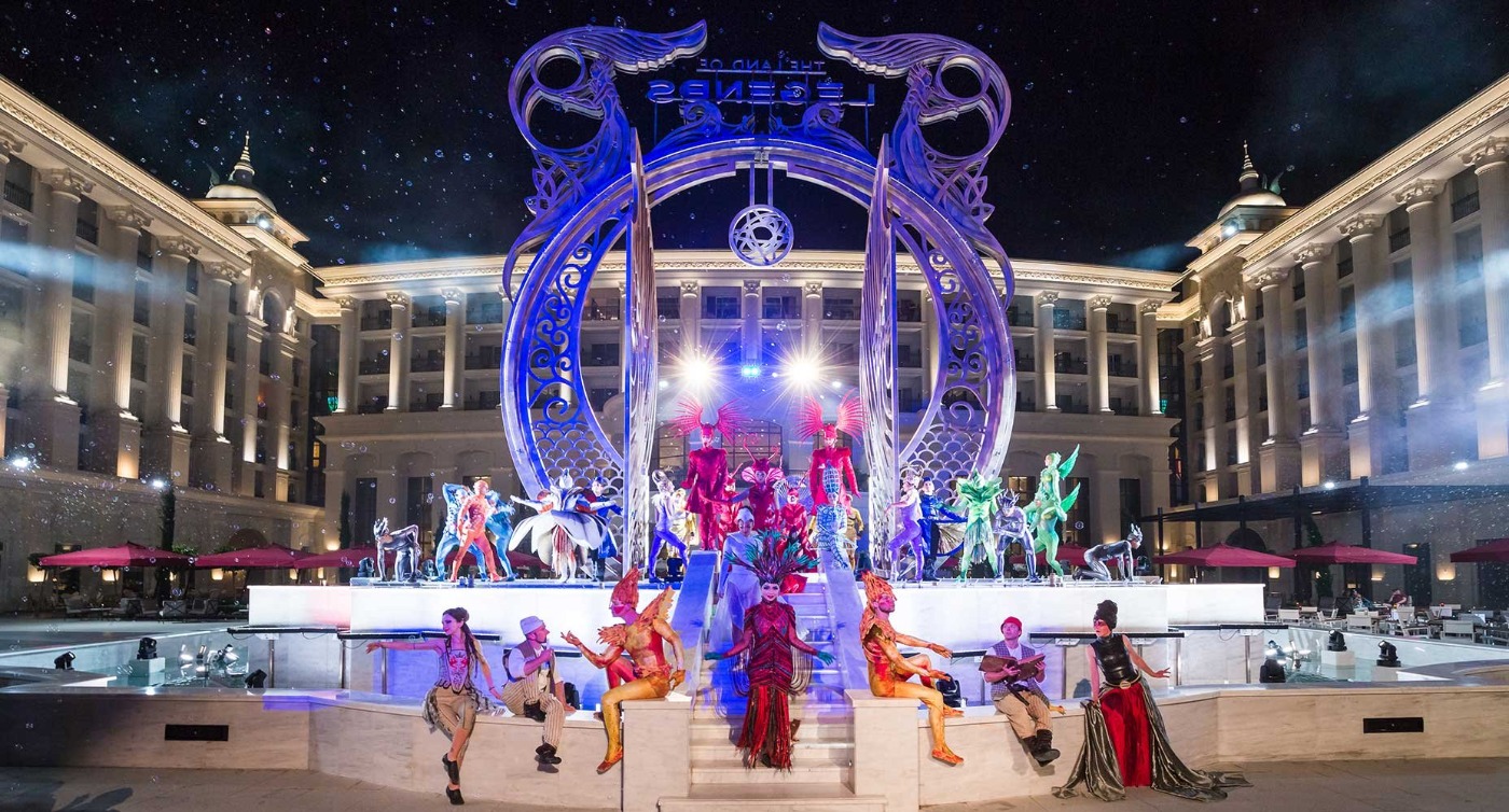 Land of Legends Night Show