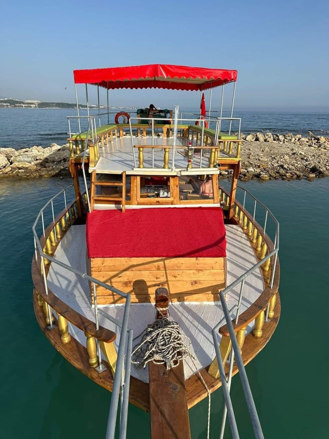 Turtle Island VIP Tour