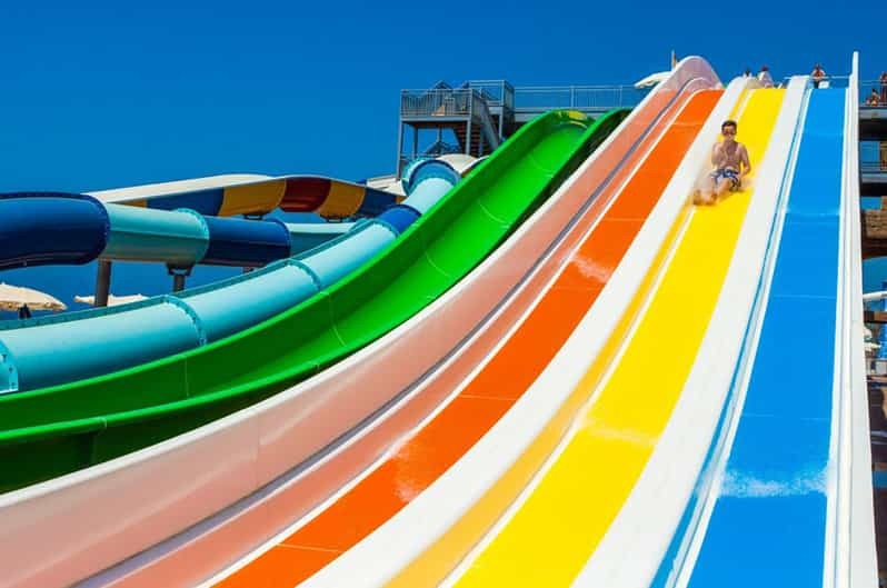  AQUAPARK DELUXE ADVENTURE
